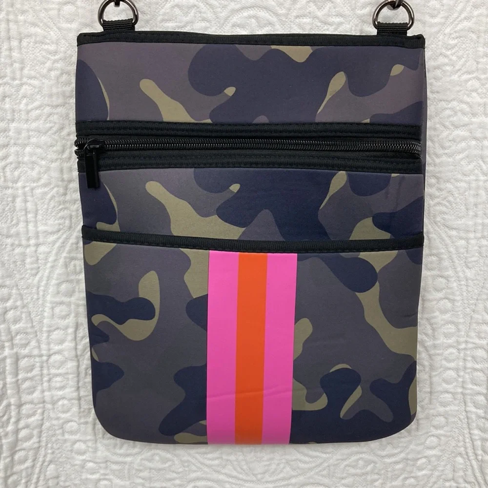 Stylish Camouflage Neoprene Crossbody Bag